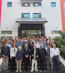 同心致遠(yuǎn)，向新而行——慶祝安徽省文聯(lián)成立70周年老藝術(shù)家美術(shù)書法攝影作品展側(cè)記
